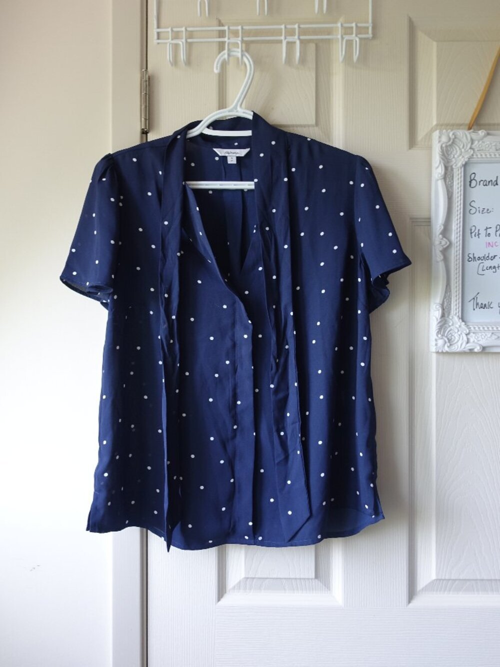 Reitmans Navy Blue Polka Dot Short Sleeve Blouse